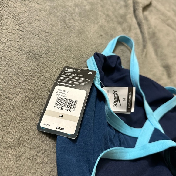 Speedo Girls' Swimsuit One Piece Endurance+ Flyback Solid Youth/ 26 - Picture 5 of 6